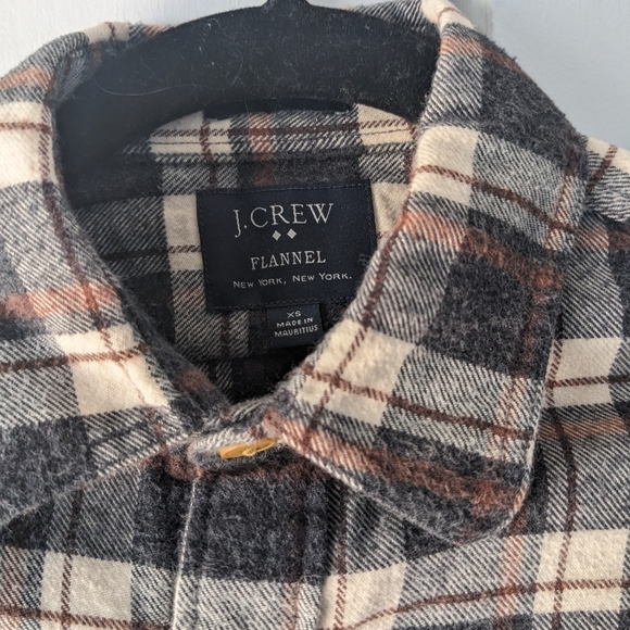 J. Crew Factory Men's Flannel - Picture 3 of 4